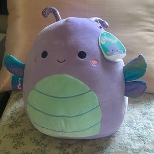 Luvinia Squishmallow